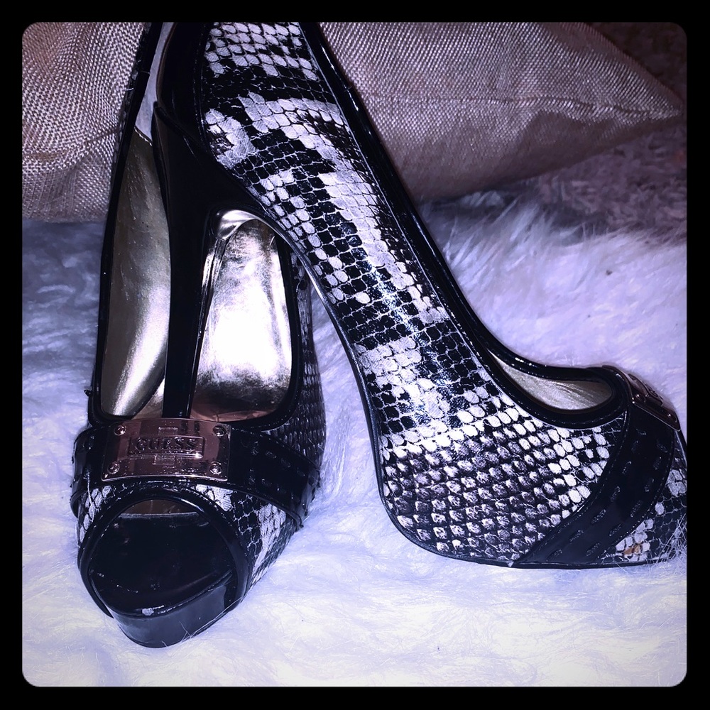 Guess platform snakeskin heels size 8